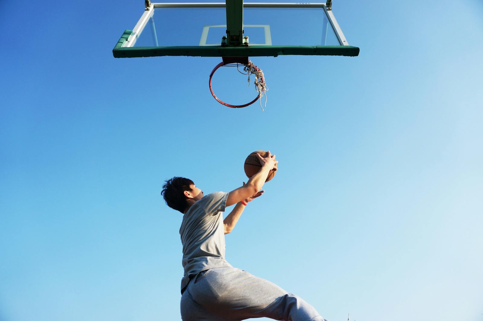 宝马彩票 — 大乐透赛场扣篮瞬间